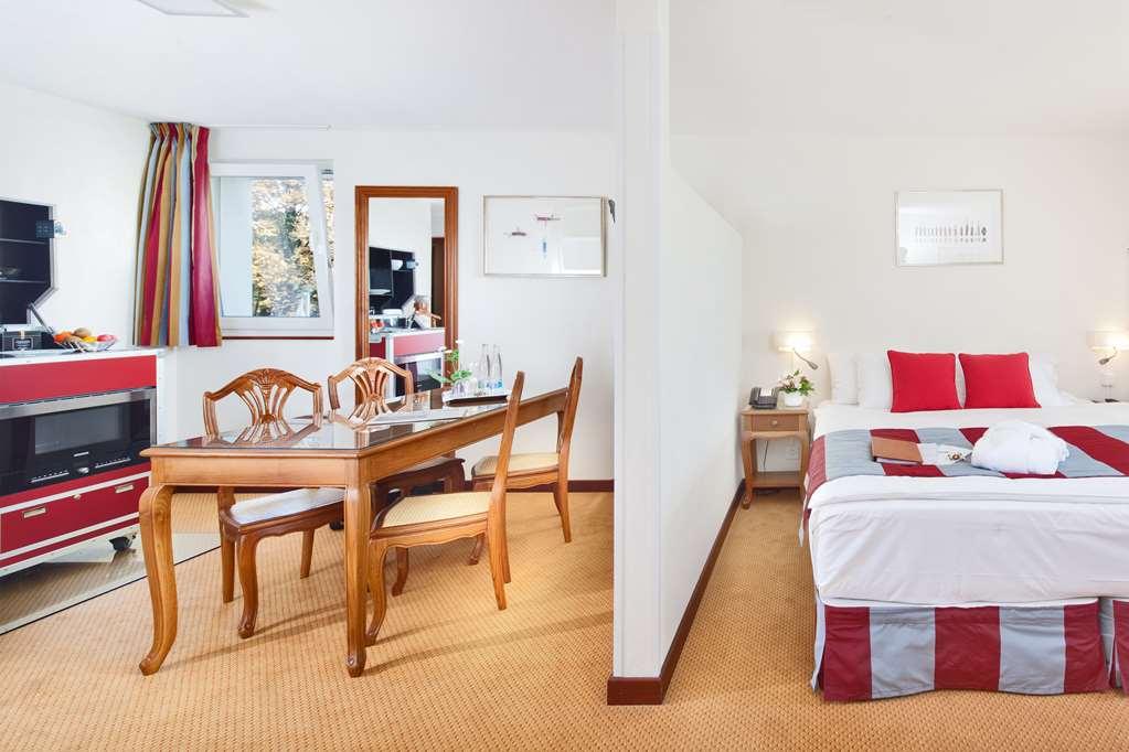 Hotel Des Inventions Ecublens  Habitación foto